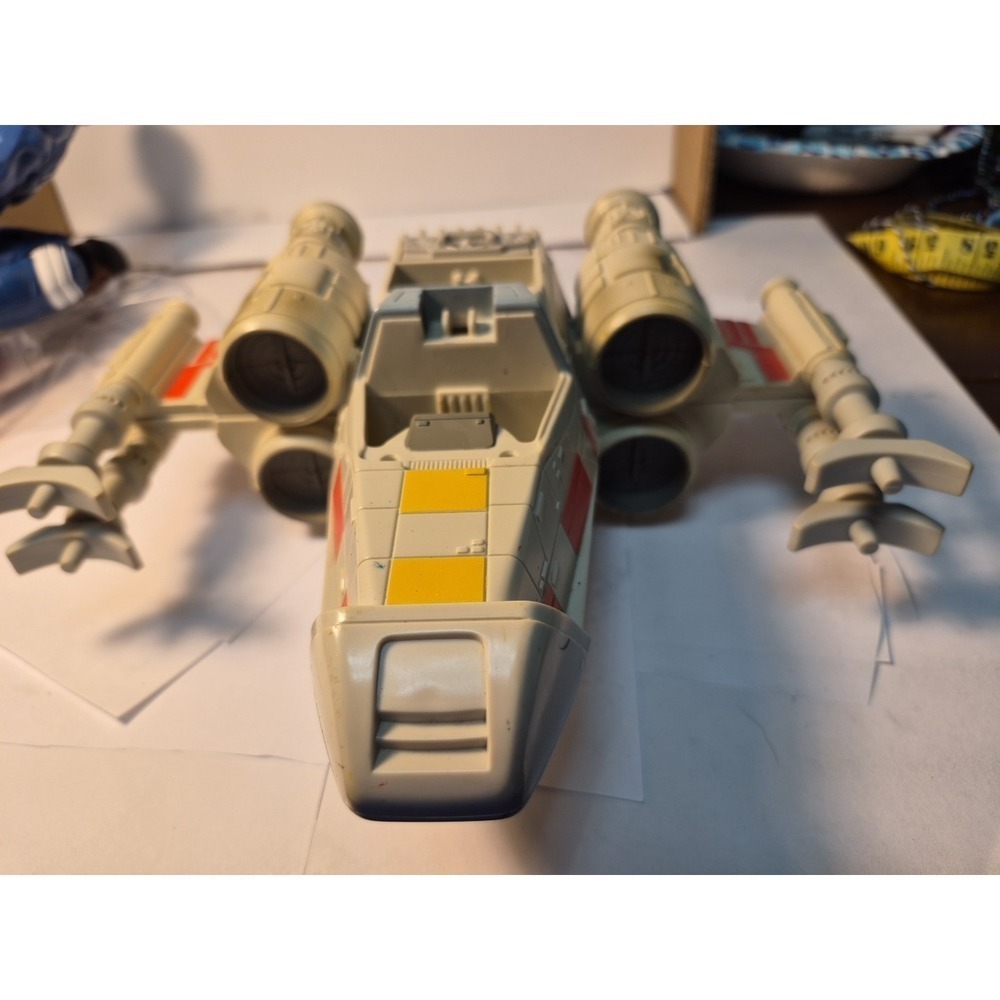 Star Wars Space Ship as is  Not an X Wing Fighter